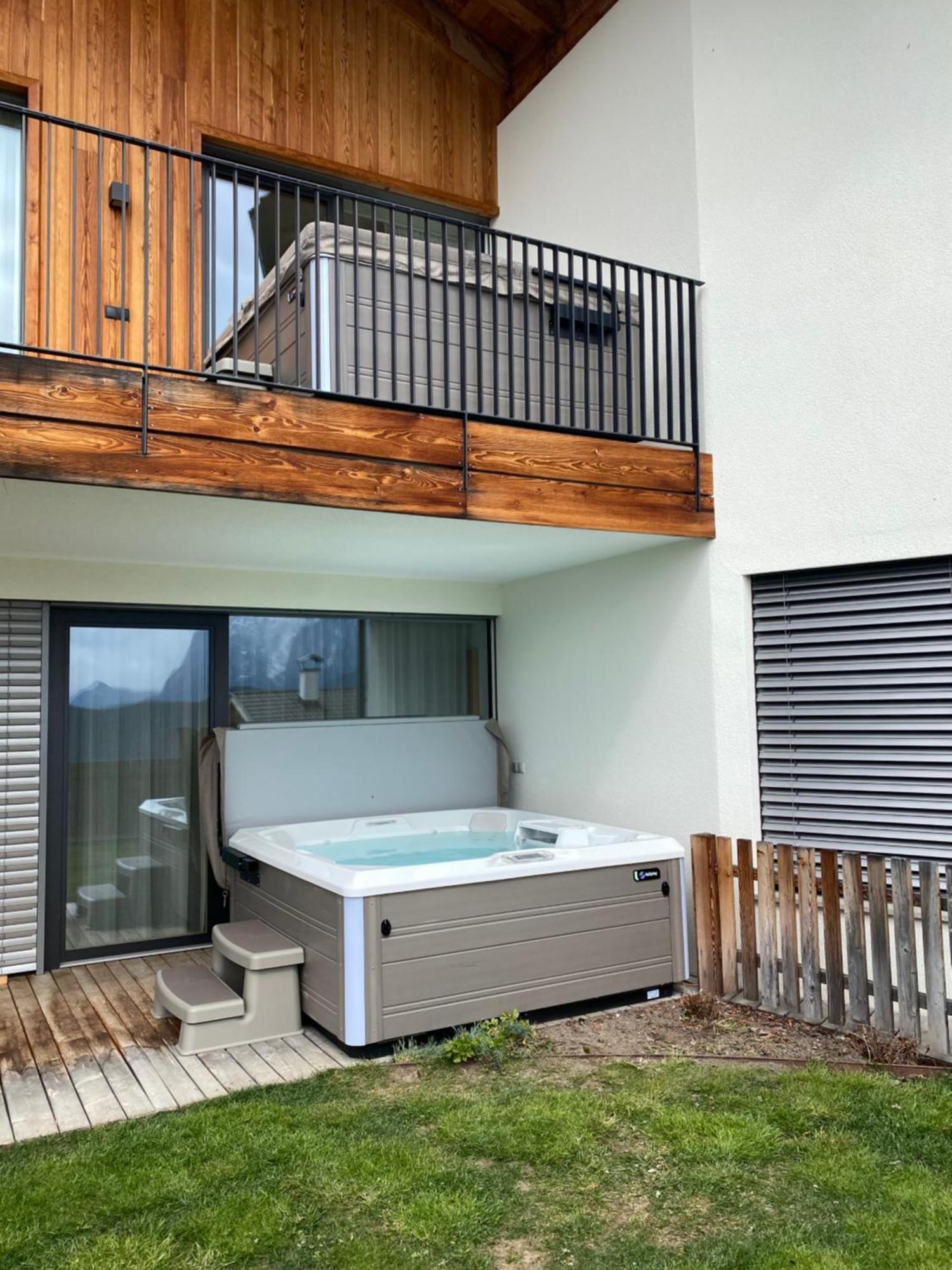 Anger Living Apartment Laion Exterior photo