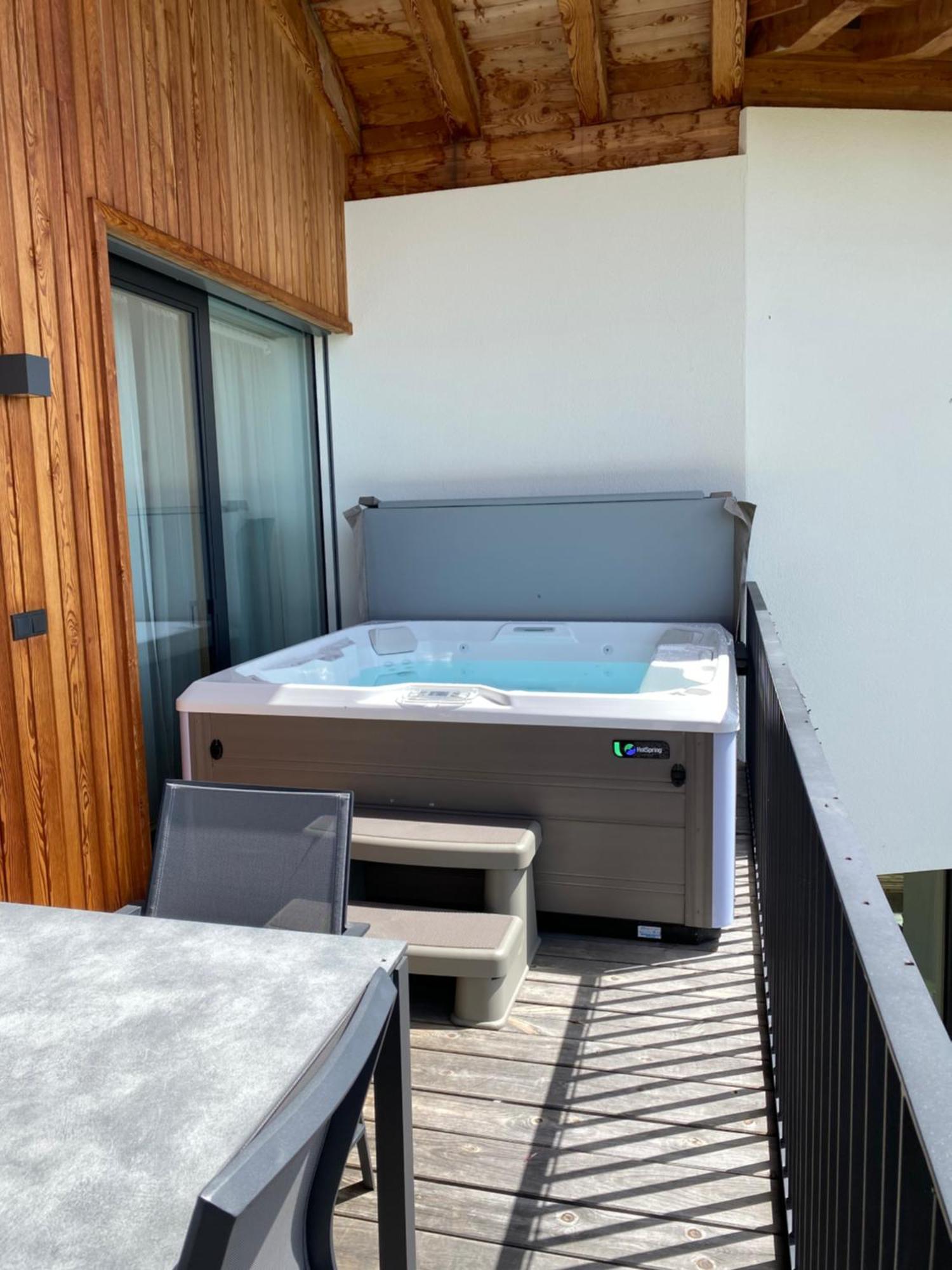 Anger Living Apartment Laion Exterior photo